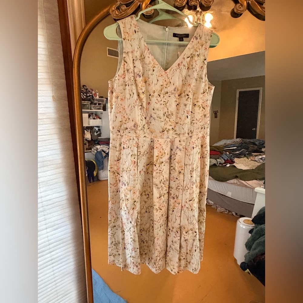 Brooks Brothers Cream Floral Midi Dress